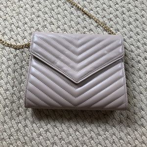 Light pink/ cream purse with gold detail